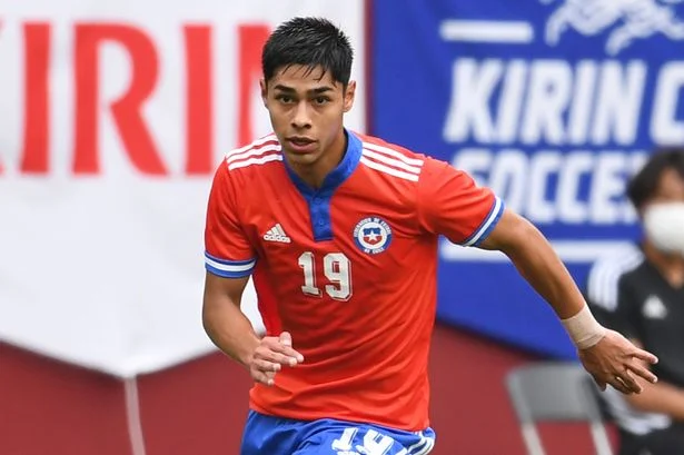 El Leicester City va por Darío Osorio