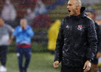 David González dejó de ser el técnico de Independiente Medellín