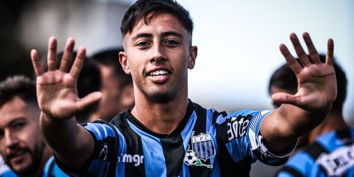 El Barcelona interesado en el centrocampista uruguayo Fabricio Díaz