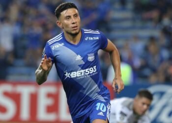 Joao Rojas podría salir de Rayados de Monterey