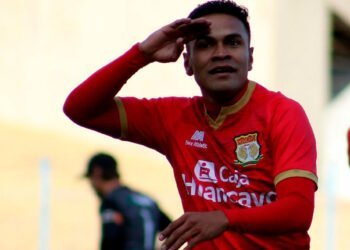 Luis Benites desea dar el salto a un grande de Perú