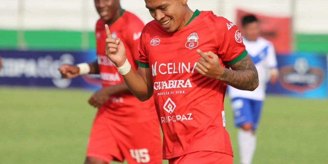 Alan Mercado regresa a Real Santa Cruz