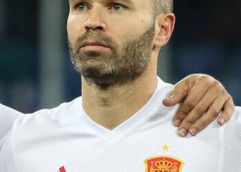 Argentinos Juniors quiere romper el mercado trayendo a Andrés Iniesta