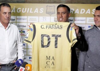 César Farías es nuevo técnico de Águilas Doradas