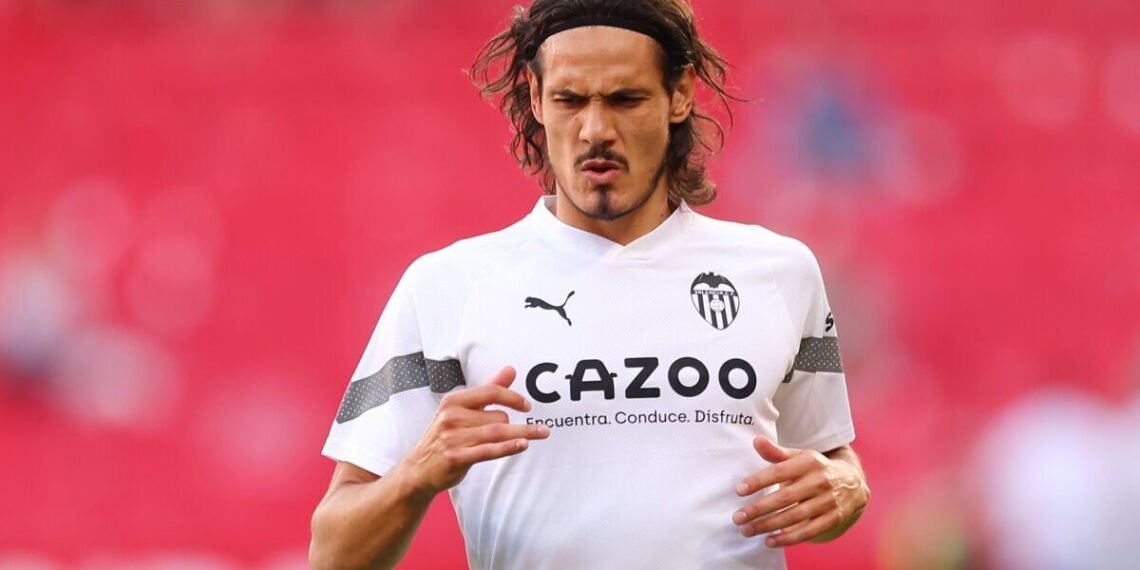 Edinson Cavani, números, salario y estadísticas de un delantero “Matador”