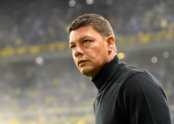 Sebastián Battaglia renunció y Huracán busca un DT para reemplazarlo