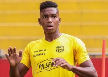 Barcelona Sporting Club incorpora a 2 defensores