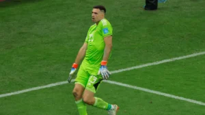 Emiliano Martinez salario