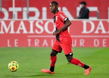 Aníbal Chalá sigue su carrera en Emelec