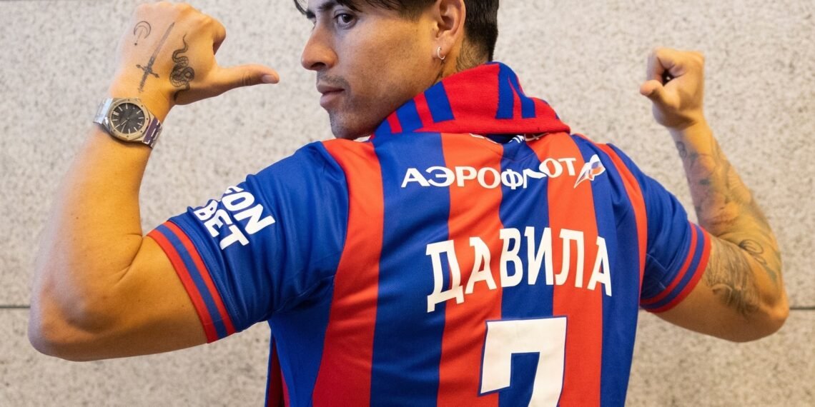CSKA anunció el futuro fichaje del chileno Víctor Dávila
