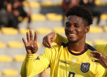 Justin Cuero jugará en el Viejo continente