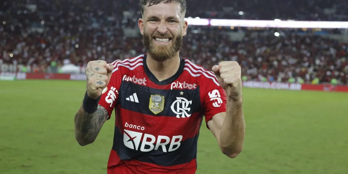 Léo Pereira podría ser compañero de Cristiano Ronaldo