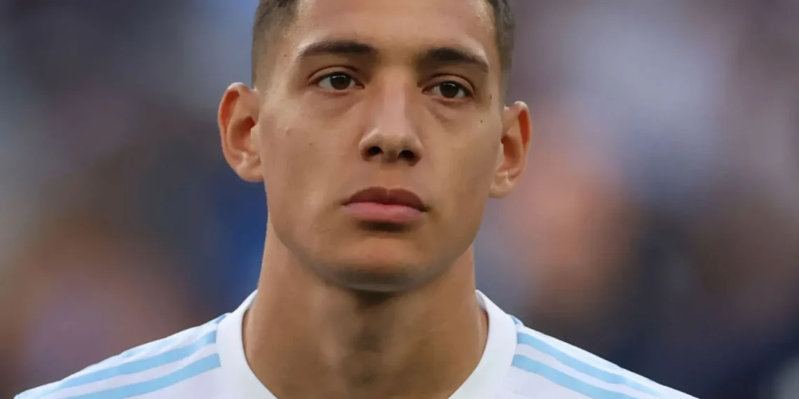 Nahuel Molina renovaría contrato con Atlético de Madrid