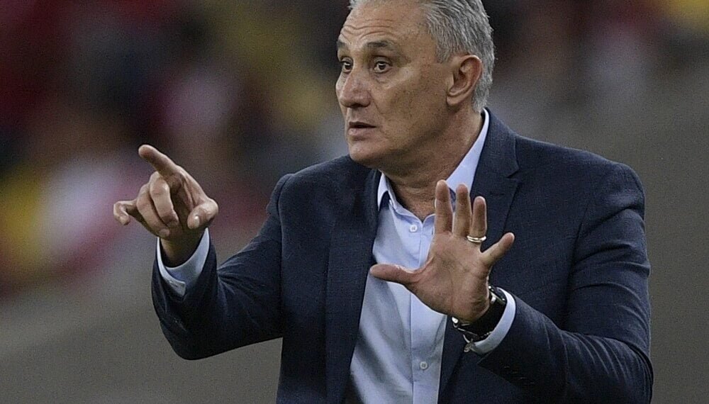 Tité ganará casi 2 millones de dólares en Brasil