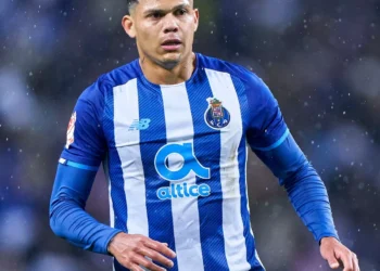 Diego Simeone quiere al brasileño Evanilson del Porto 