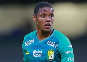 Galatasaray va en busca del colombiano Yairo Moreno 